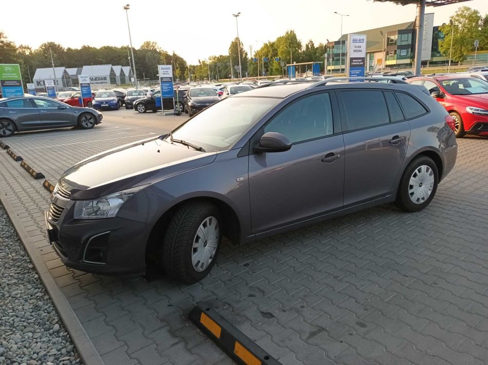 Chevrolet Cruze - 2012