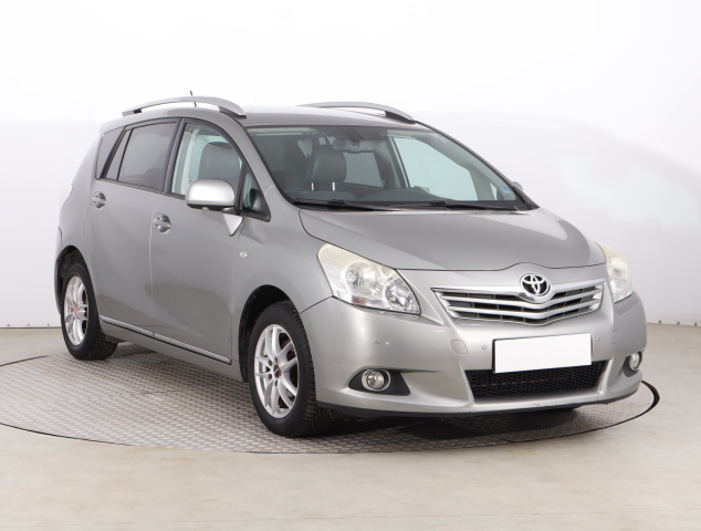 Toyota Verso 2012