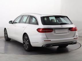 Mercedes-Benz E - 2019