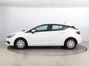 Opel Astra - 2020