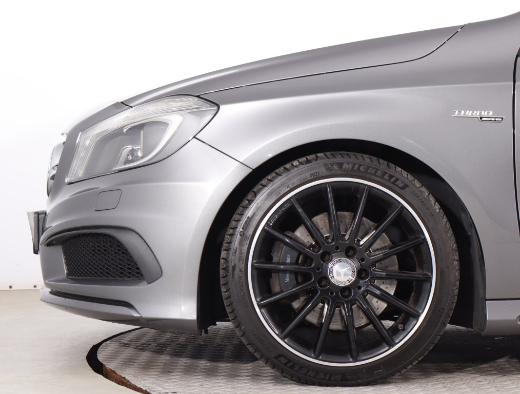 Mercedes-Benz A