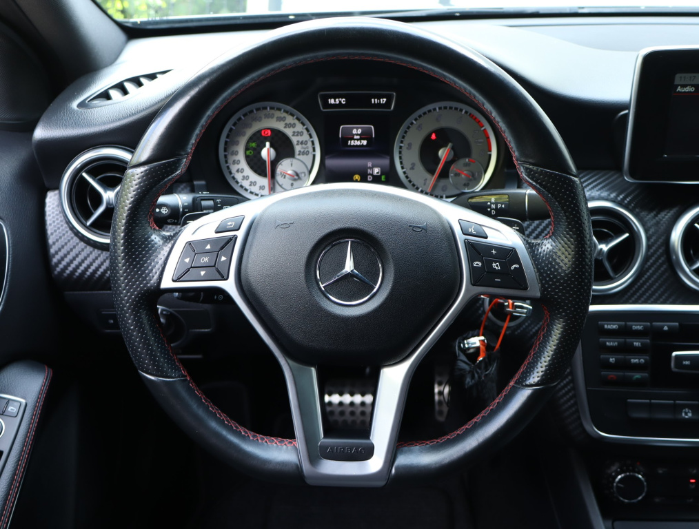 Mercedes-Benz A