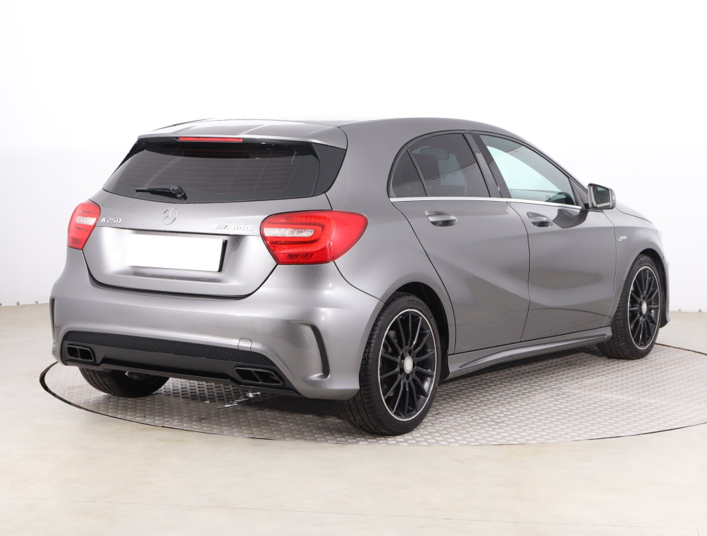 Mercedes-Benz A