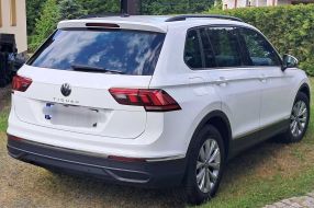 Volkswagen Tiguan - 2021