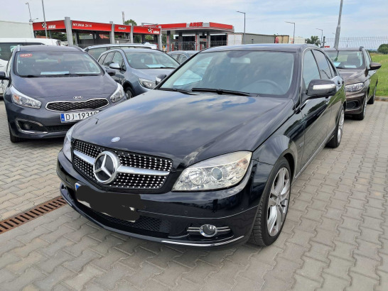 Mercedes-Benz C