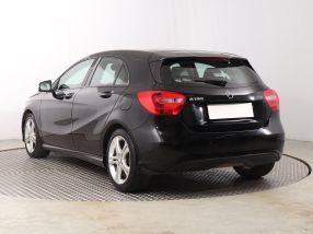 Mercedes-Benz A - 2014