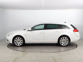 Opel Insignia - 2011