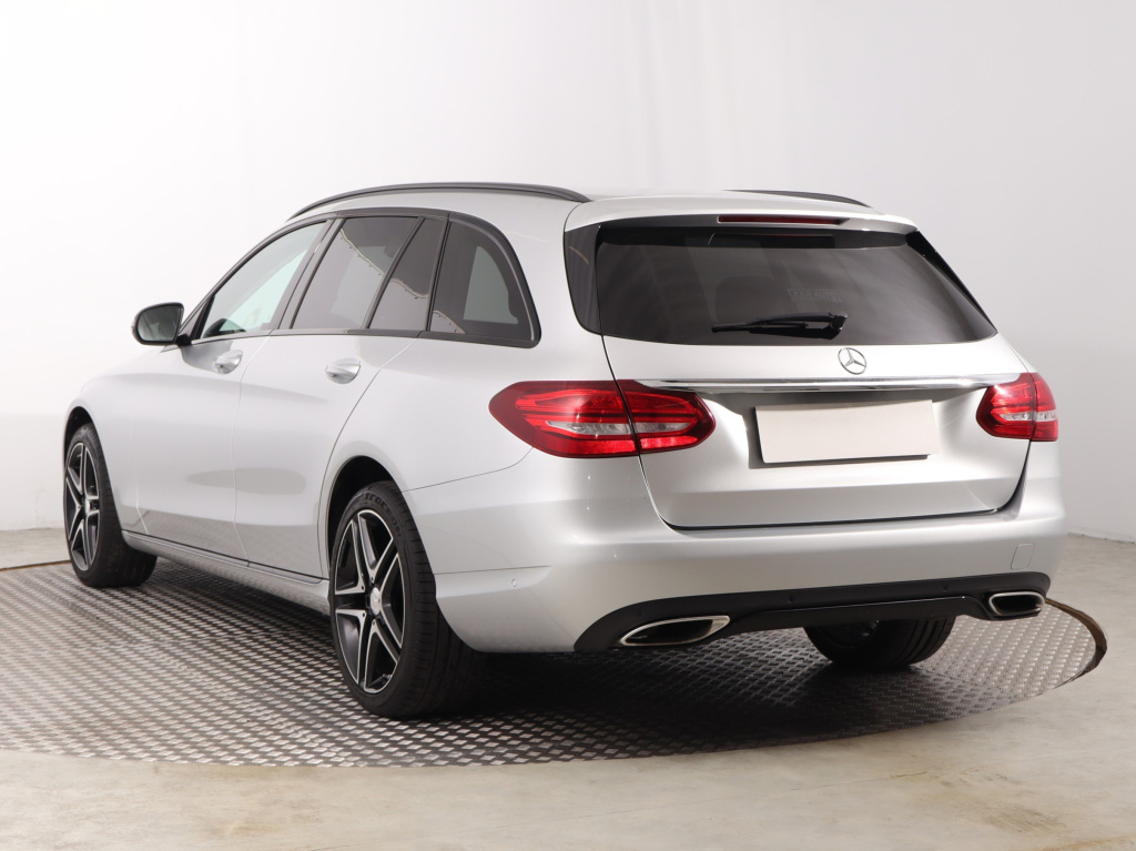 Mercedes-Benz C