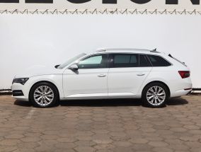 Skoda Superb - 2020