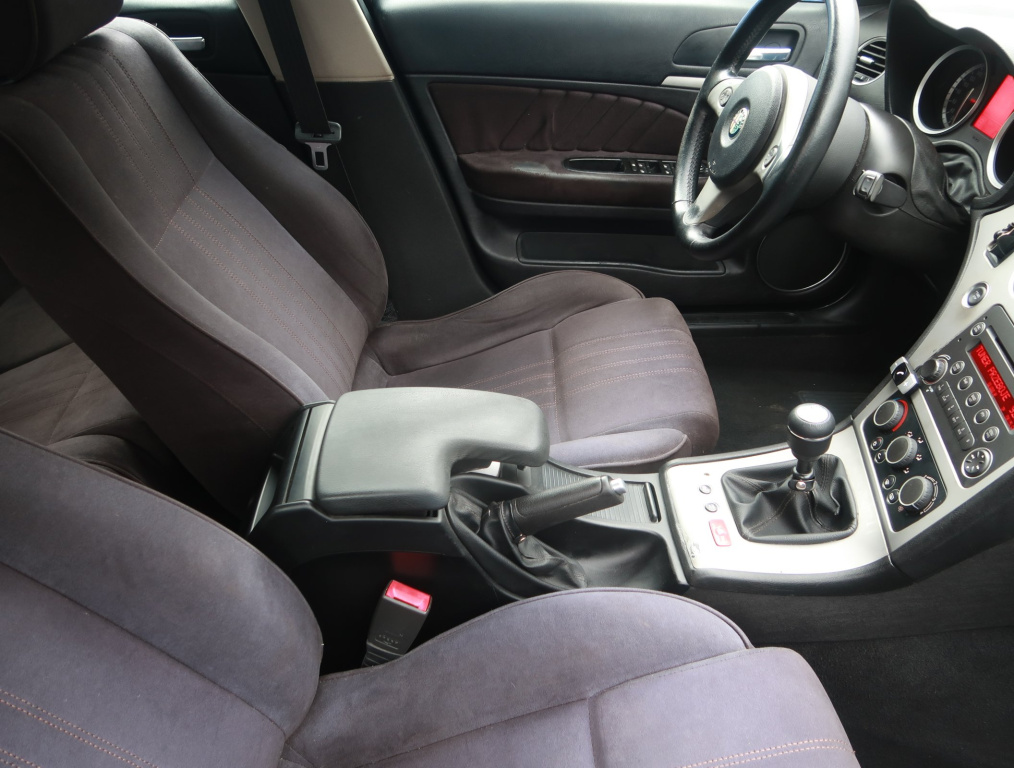 Alfa Romeo 159