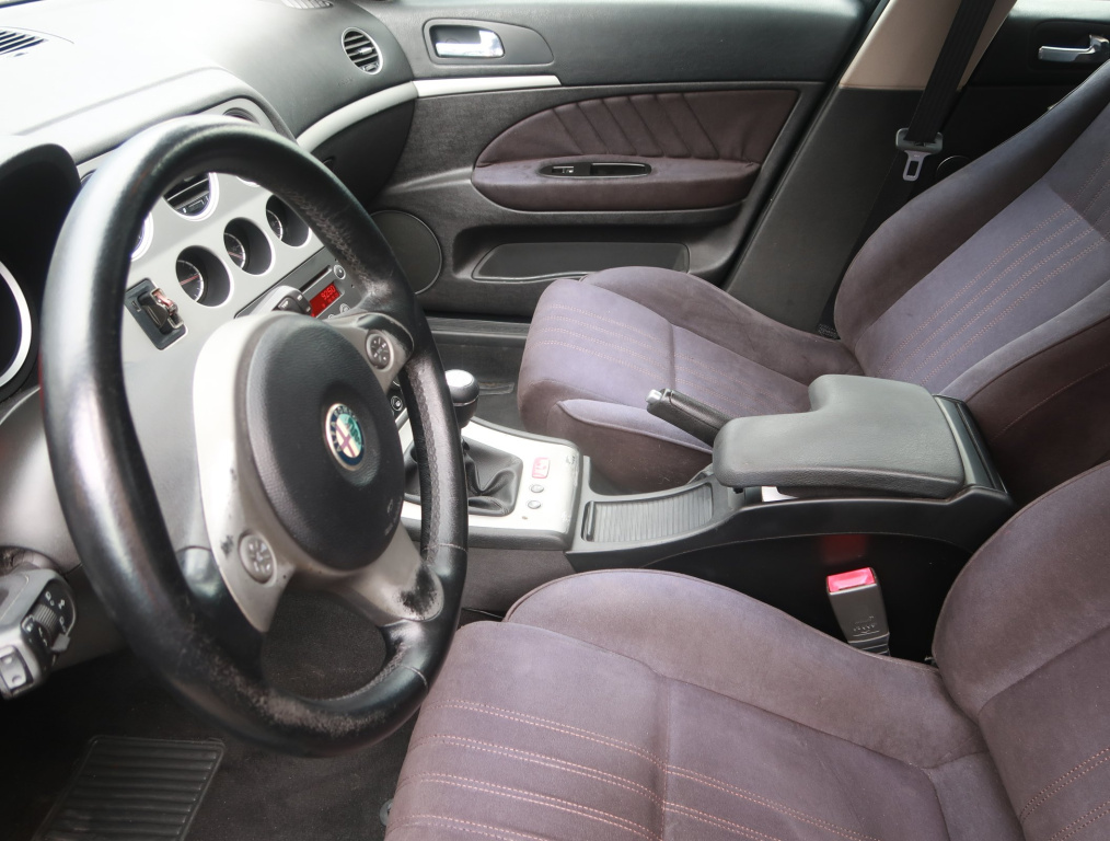 Alfa Romeo 159