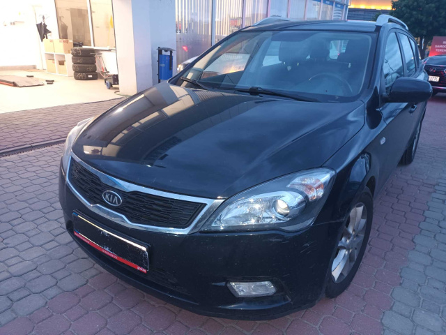 Kia Ceed 2012
