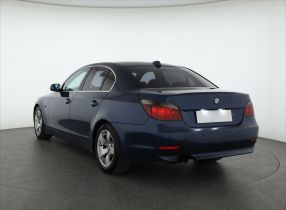 BMW 5 - 2003