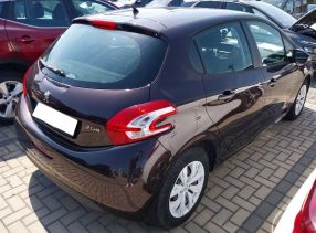 Peugeot 208 - 2012