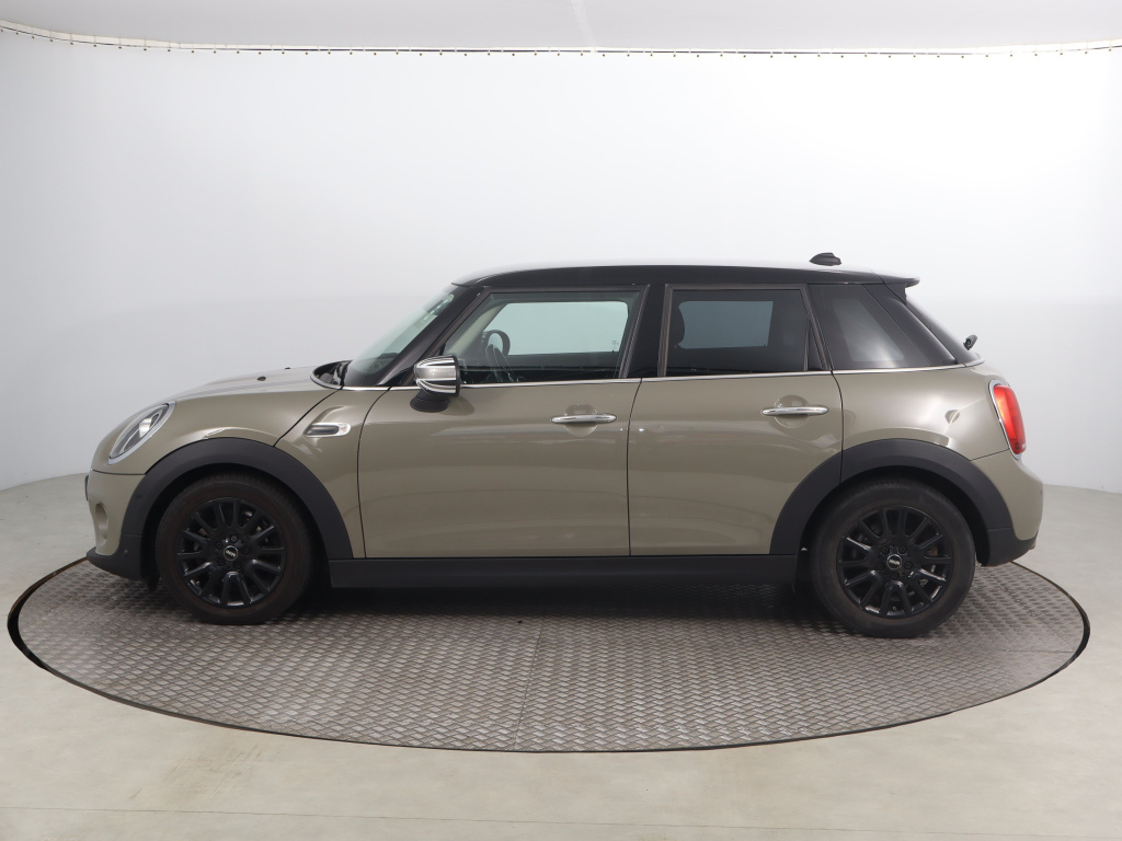MINI 5-door