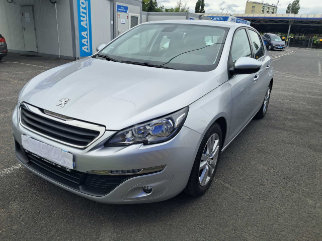 Peugeot 308 2016