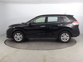 Nissan X-Trail - 2015