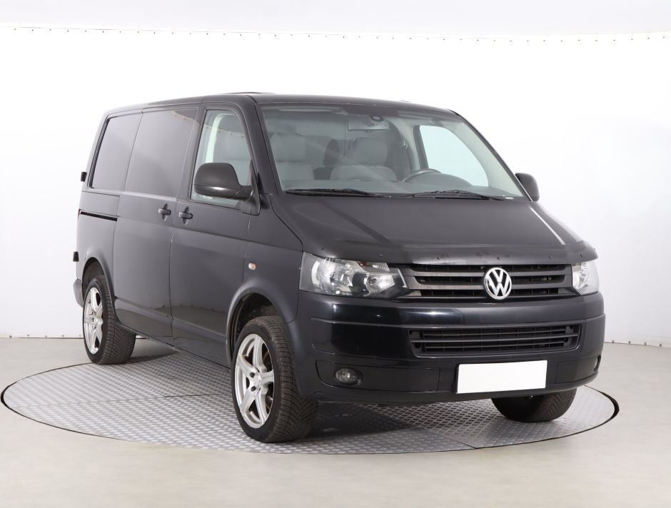 Volkswagen Transporter - 2011