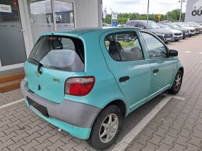 Toyota Yaris - 1999