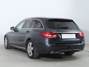 Mercedes-Benz C - 2015
