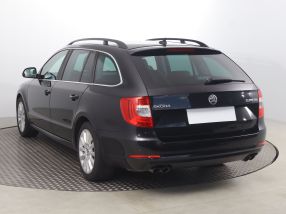 Skoda Superb - 2013