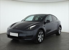 Tesla Model Y - 2023