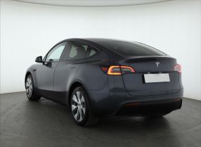 Tesla Model Y - 2023