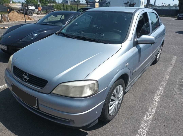 Opel Astra 2000
