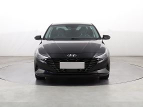Hyundai Elantra - 2021