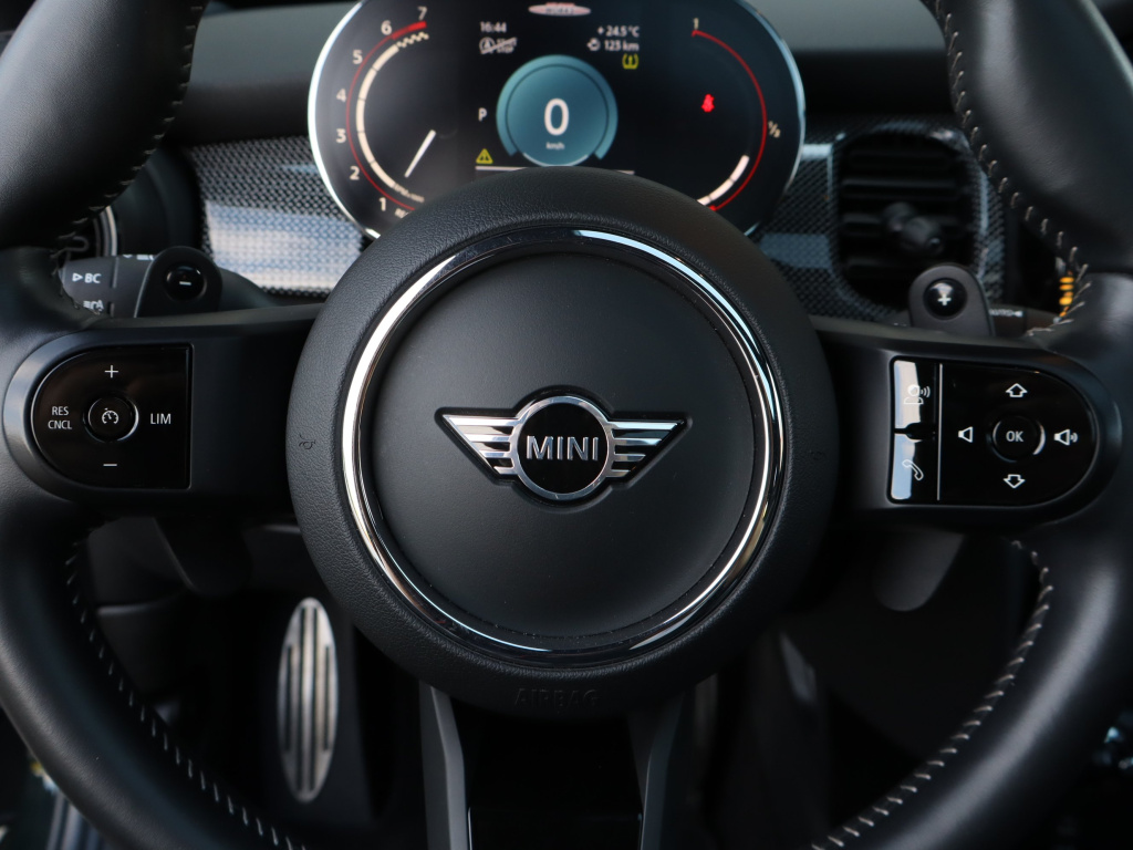 MINI 3-door