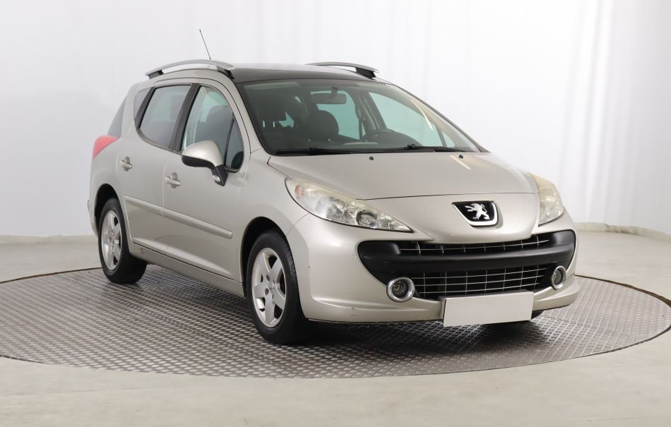 Peugeot 207 - 2008