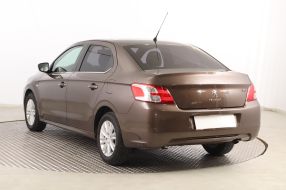 Peugeot 301 - 2013
