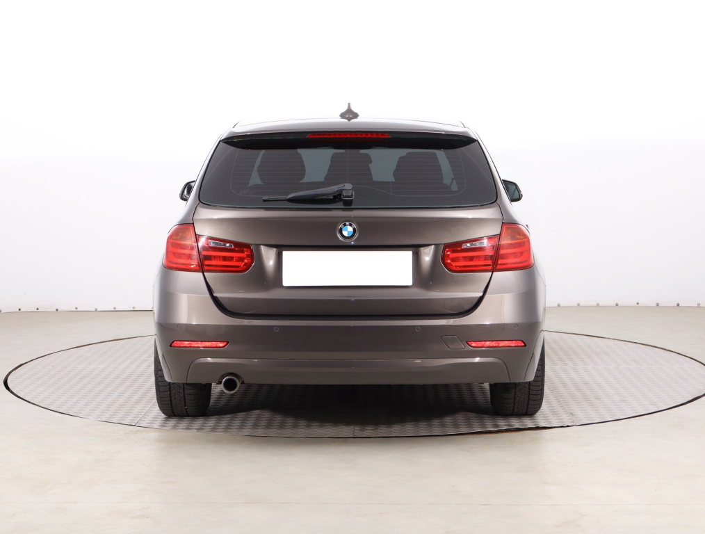BMW 3