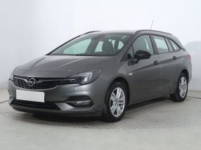 Opel Astra - 2021