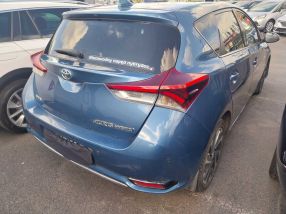 Toyota Auris - 2015