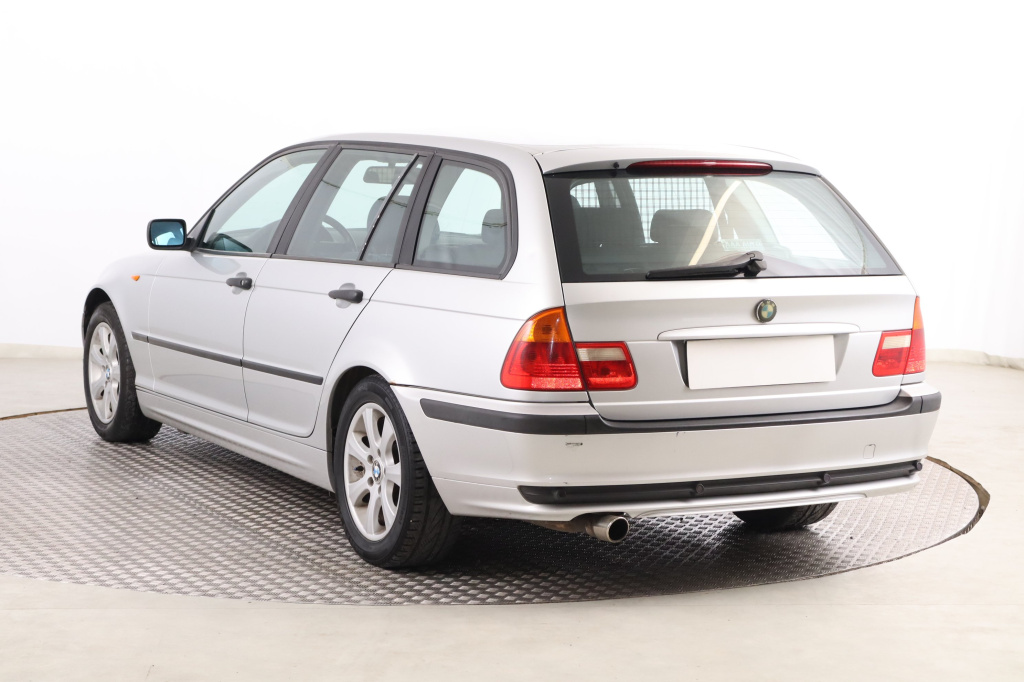 BMW 3