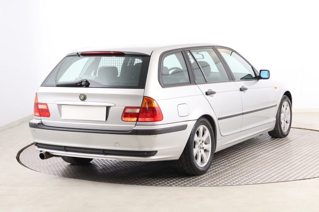 BMW 3