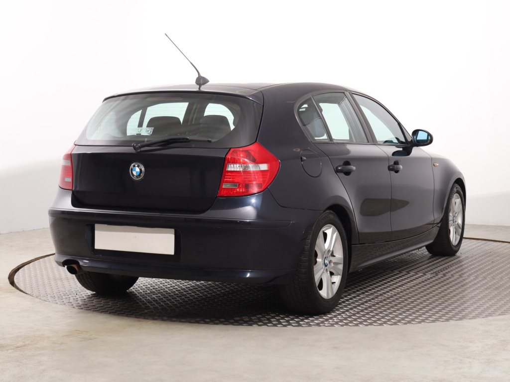 BMW 1