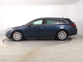 Opel Insignia - 2013
