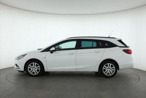 Opel Astra - 2017