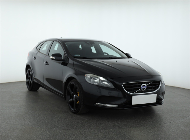 Volvo V40 2013