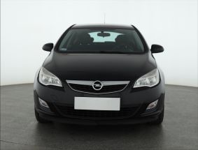 Opel Astra - 2010