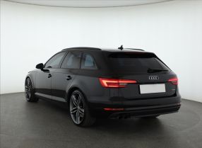 Audi A4 - 2016