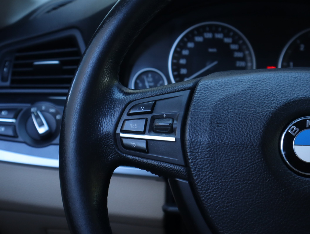BMW 5