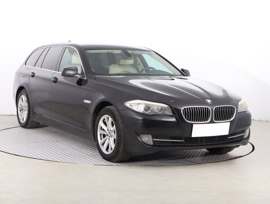 BMW 5 - 2011