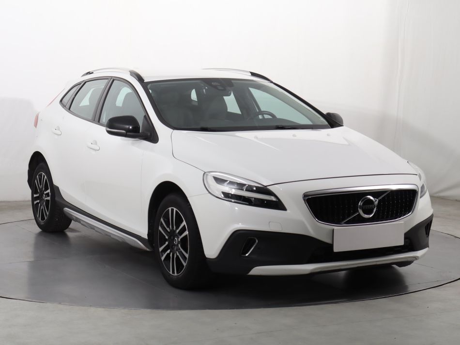 Volvo V40 Cross Country - 2019