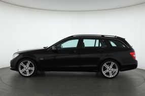 Mercedes-Benz C - 2011