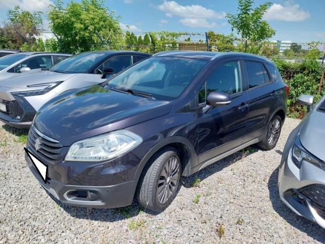 Suzuki SX4 S-Cross 2014
