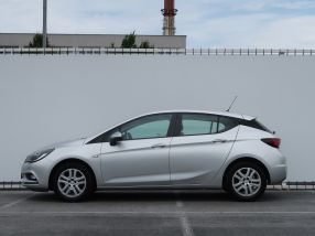 Opel Astra - 2016