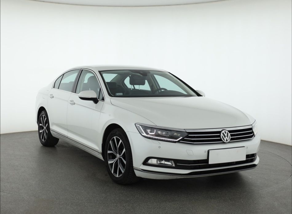 Volkswagen Passat - 2017